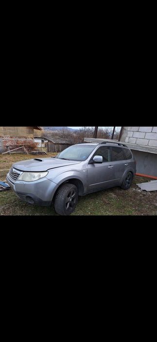 Piese auto  de vanzare