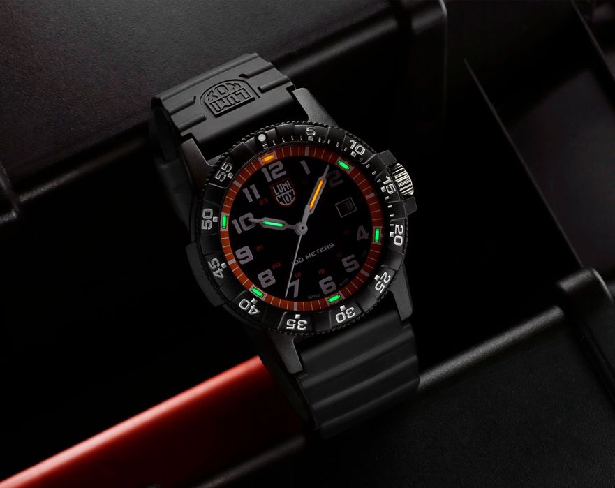 Luminox нов часовник