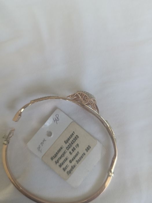 Продам женский брлслет