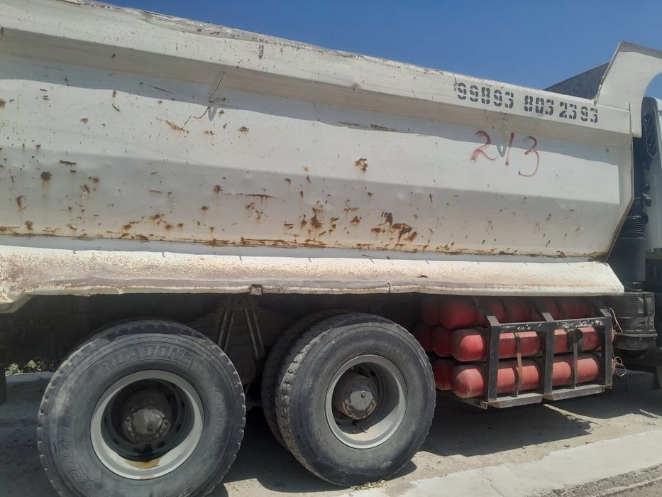 хова сотилади 2013 йил