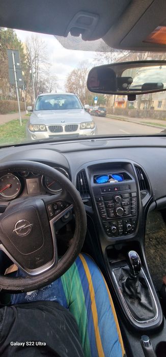 Opel astra j sport tourer 1700cdti