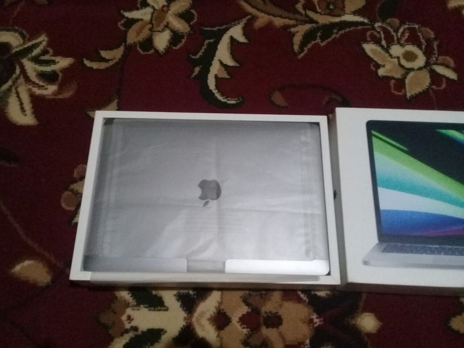MacBook Pro 13 M1 / 8GB RAM / 512GB SSD / Ideal holatda!