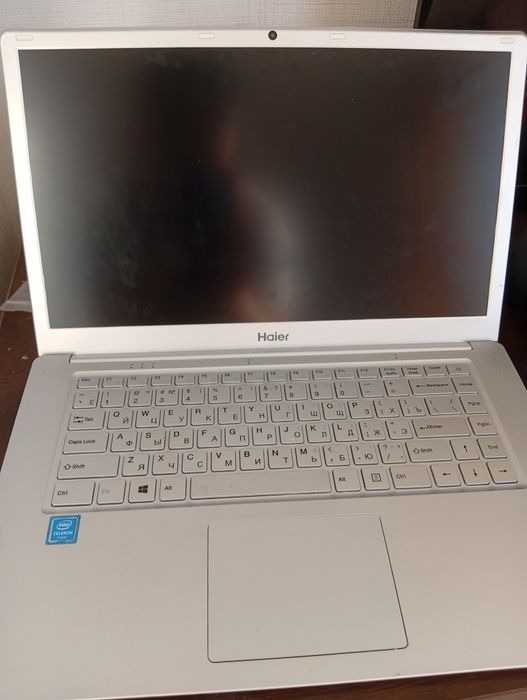 Продам ноутбук Haier.