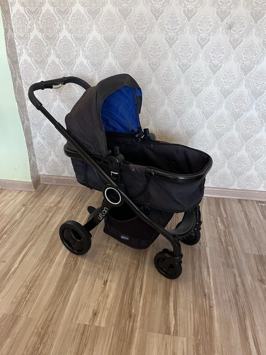 Коляска Chicco Италия