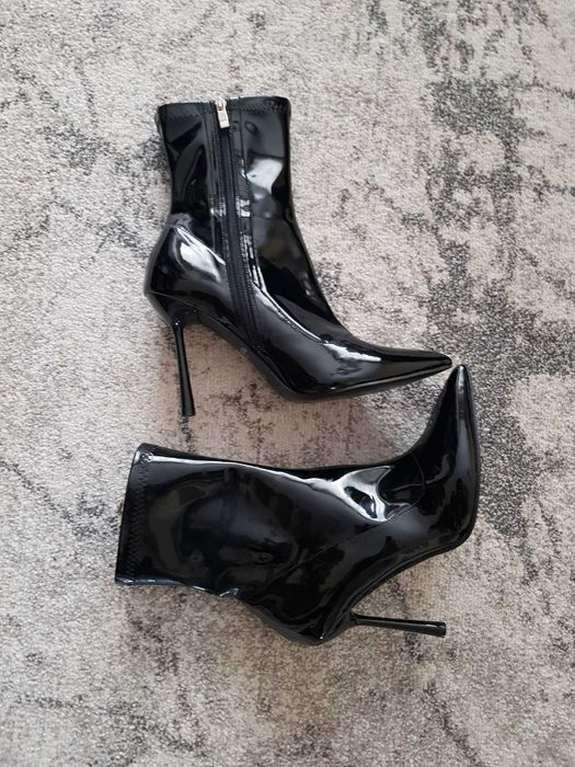 Botine din piele lacuita Migato