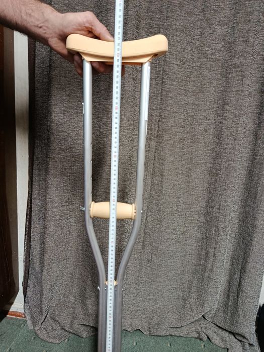 Продам костыли S