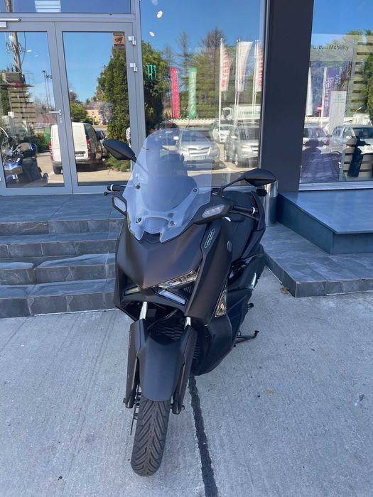 YAMAHA XMAX 300 Tech MAX 2025 - 812km, GARANTIE, ca nou