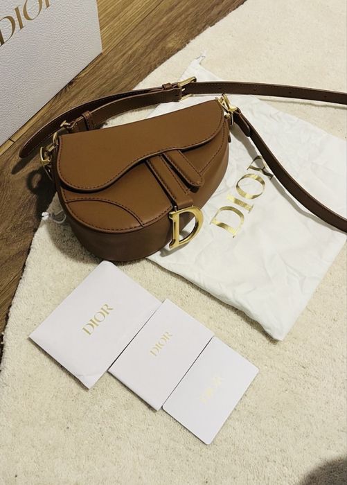 Dior чанта в кафяв цвят