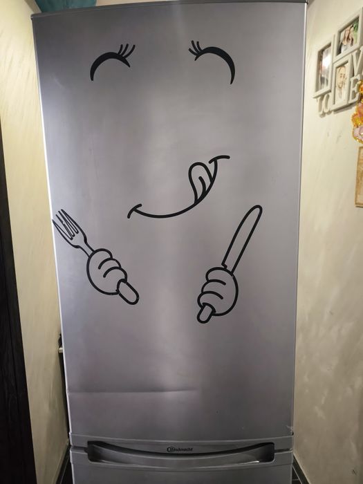 Хладилник с фризер