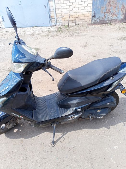 Скутер спорт 49 куб.