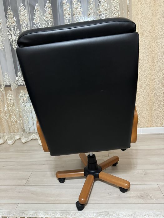 Продам кресло