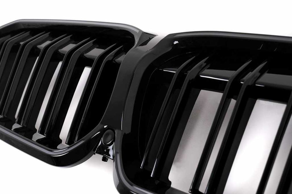 Grile Centrale cu LED BMW Seria 3 G20 Sedan G21 Touring (2019-2022) Negru Lucios luminate