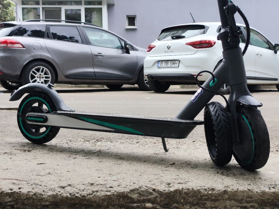 Trotinetă electrică eRiders V8