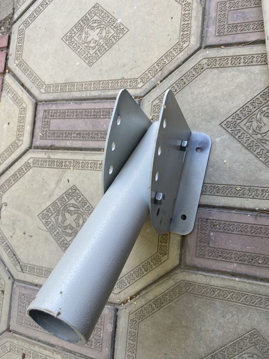 Кронштейны для прожекторов