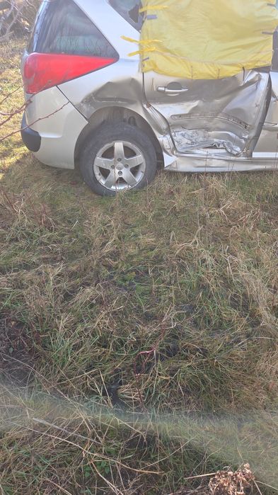 Peugeot 207sw accidentat de vanzare