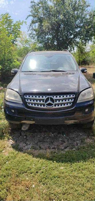 Dezmembrez mercedes ml280 3.0 v6