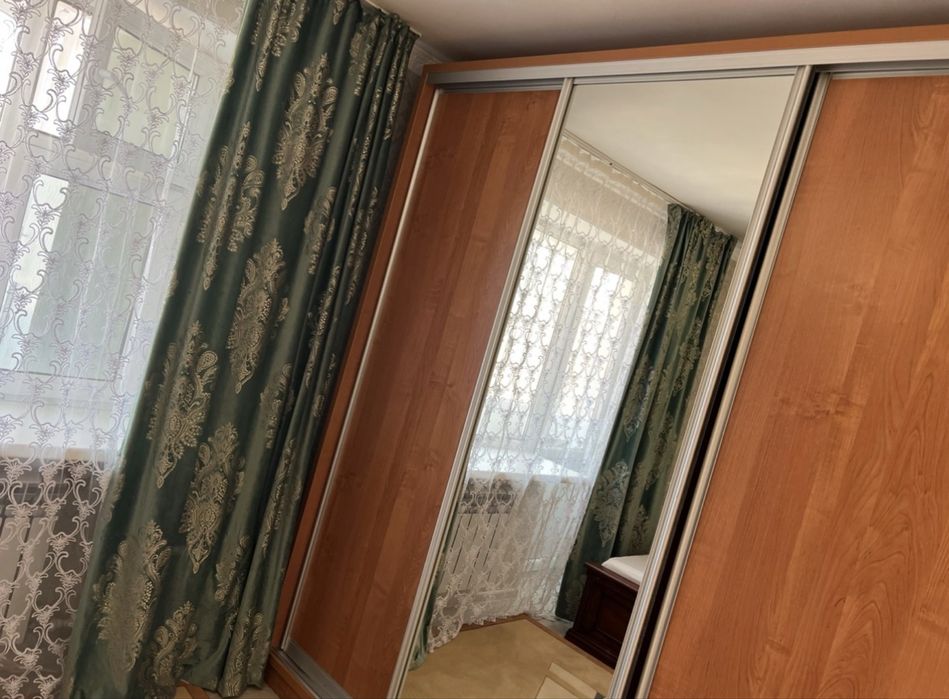 Час 2000 по Махамбета Утемисова