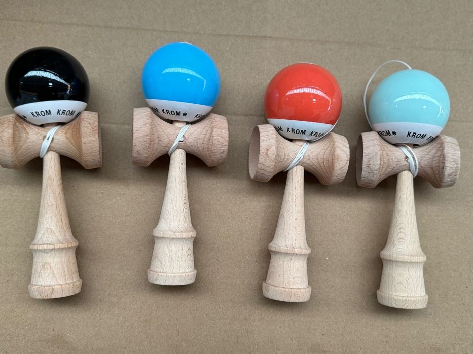 Kendama , pill , mini, grip , X. Copii Krom si Sweets. Doar Timisoara