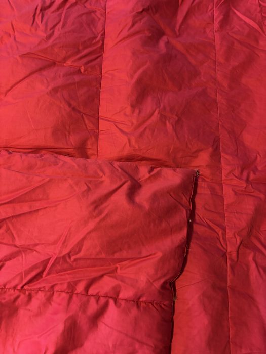 Продавам топла олекотена завивка с пълнеж от гъши пух 180 х 135 см