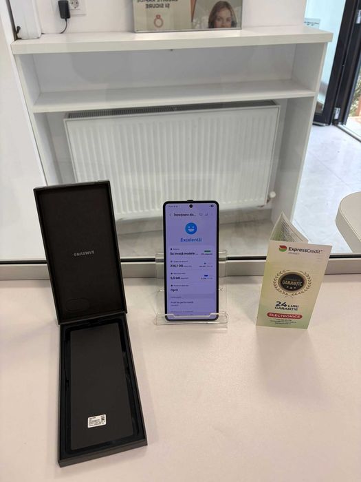 Telefon Samsung Z Flip 7 5G(Ag1 Alexandru B53647)Garantie 2 ani!