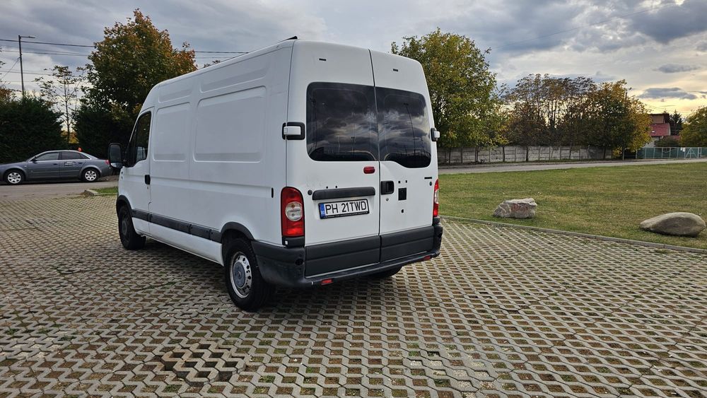 Renault Master 2009 Aer condiționat 150Cp  3 locuri 120.000km