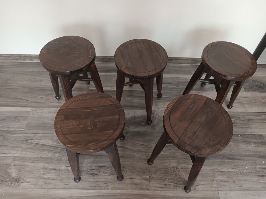 Табуретки от масив