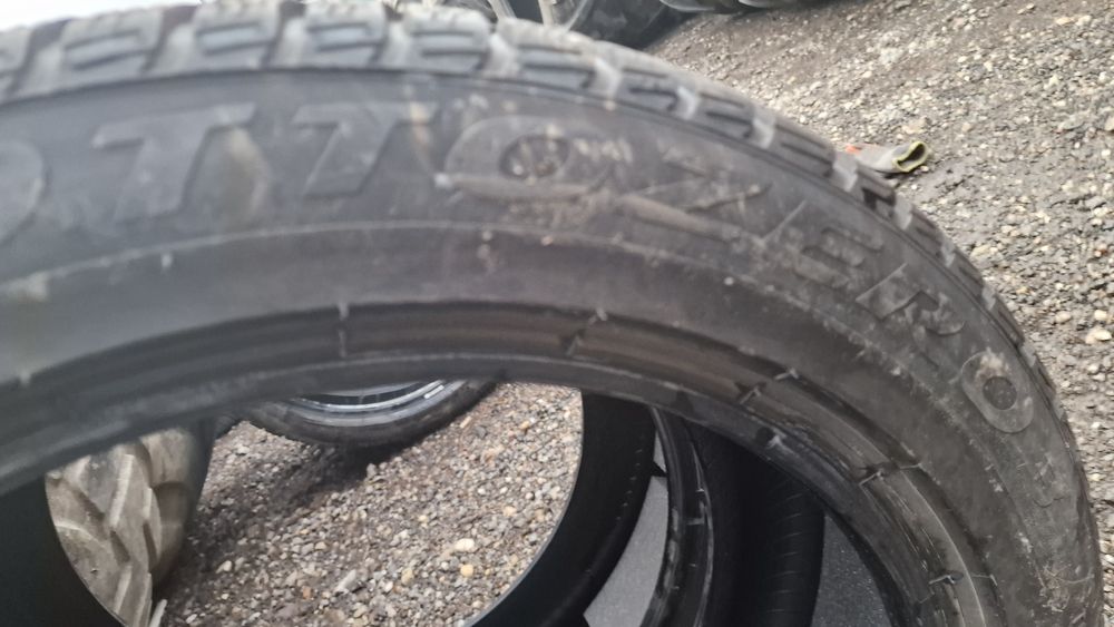 Anvelope 255/45R19 marca Pirelli, DOT 2022,M +S, 6.5 mm