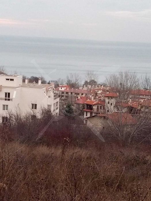 Продава се Парцел в Бяла - 1500 кв.м за 54 €/кв.м - Снимка #1