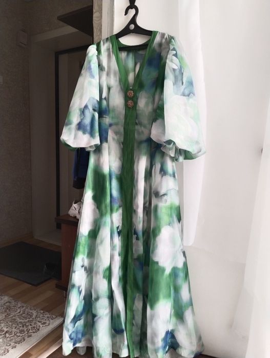 Продается платье Италия 45000 тг