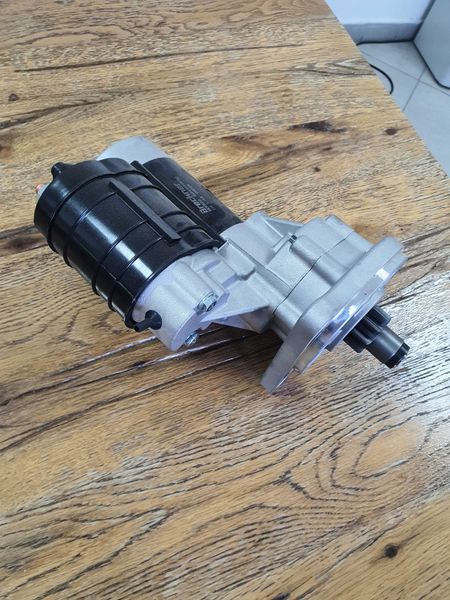 electromotor nou cu reductor de putere pentru u445 sau aro WYXP