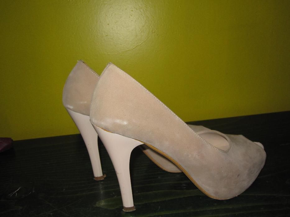 Продавам дамски обувки