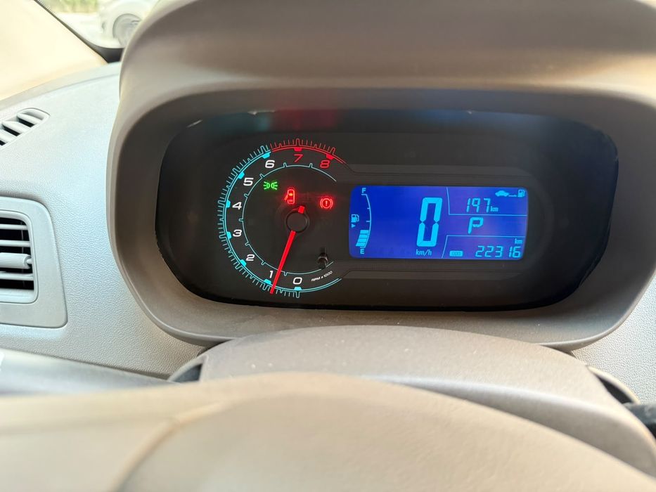 Автомобиль Шеврале Кобальт 2024