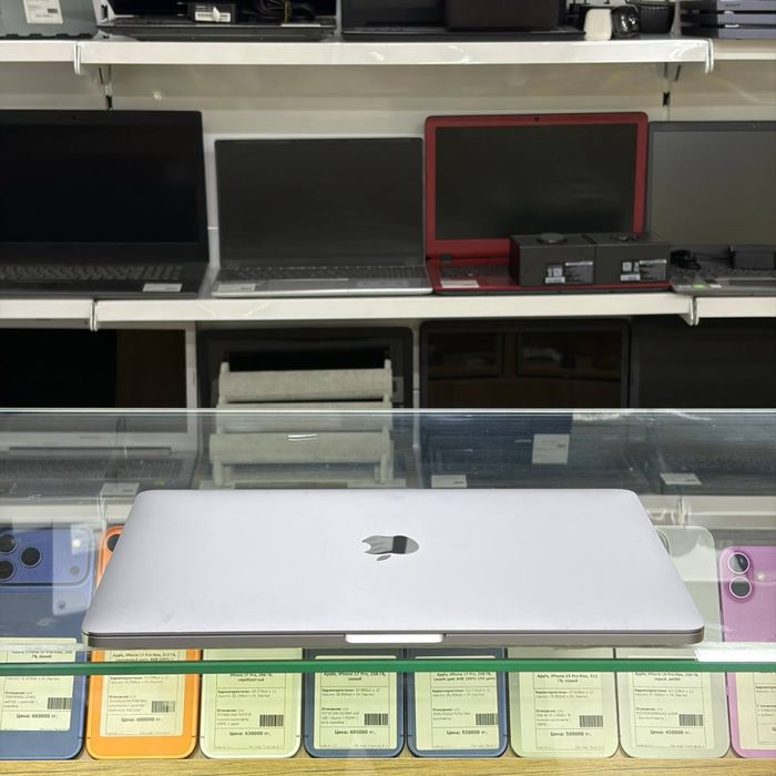 MacBook M2 Pro / 90% /ozu 8gb / ID5434