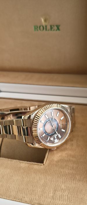 Rolex sky dewer gold