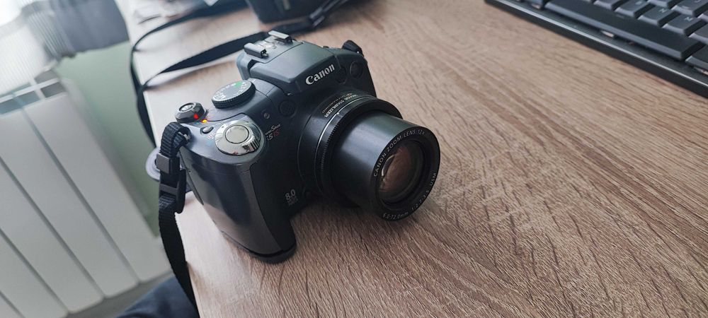 Canon A590is и Canon PowerShot S5is