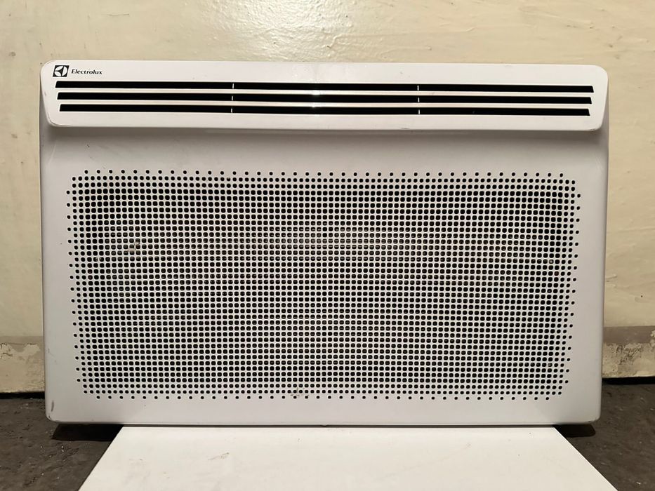 Конвектор Electrolux