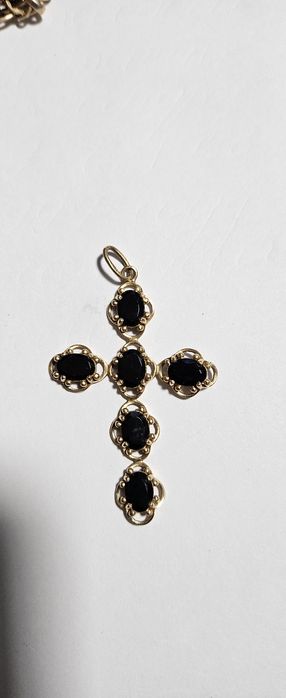 Золотой крест камни Гранат