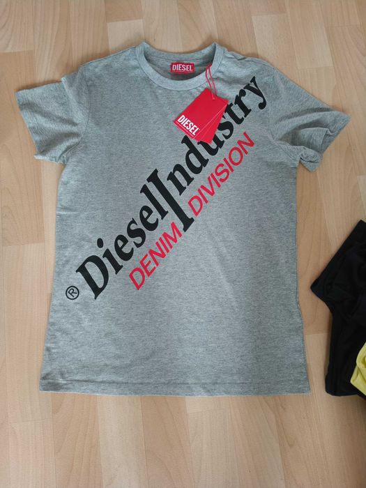 ОРИГИНАЛНИ Детски Тениски Diesel и Marc Jacobs