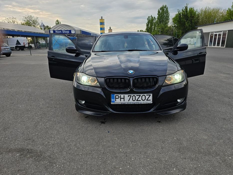 BMW Seria 3 Vand/Schimb Bmw E90 320d lci 2011 184cp