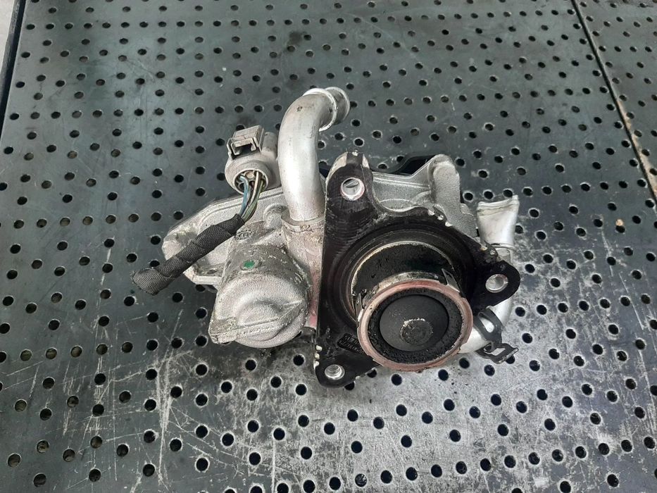 egr  1.6 tdi seat leon ateca audi a3 8v skoda octavia 3 vw golf 7  04l131501s