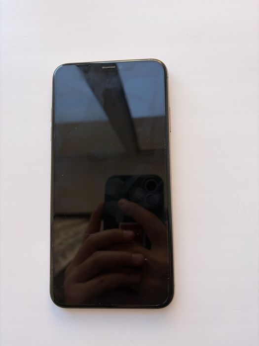 Продаю iphone xs max