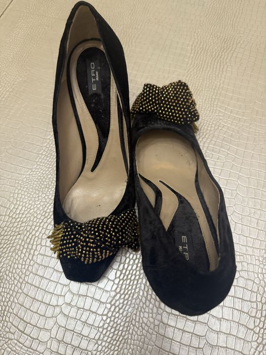 Срочно продам туфли