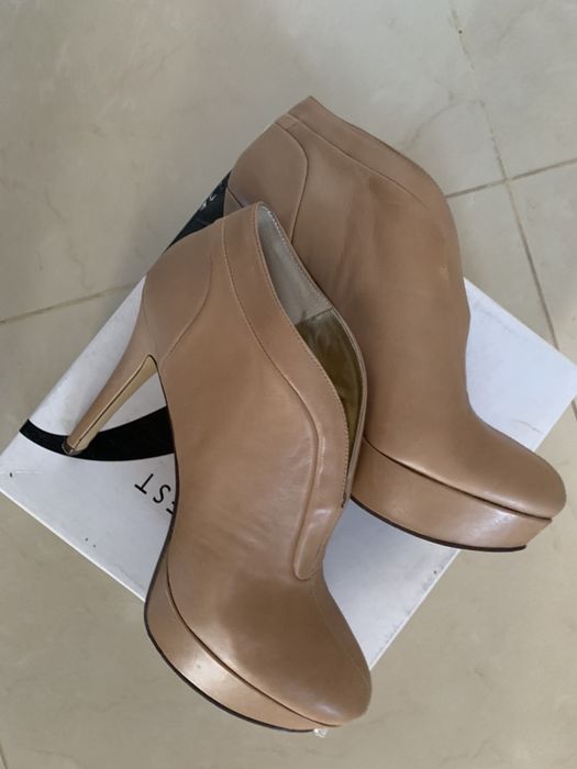 Обувки Nine Wesr