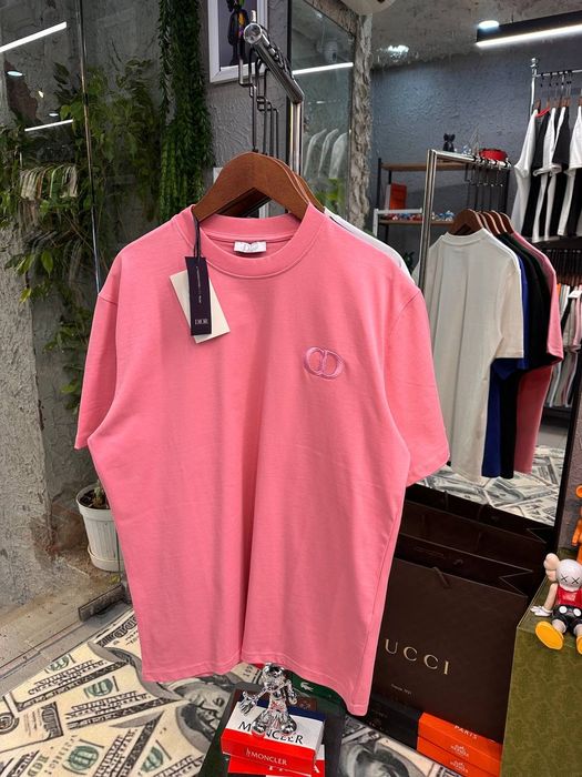 Мъжки тениски различни модели