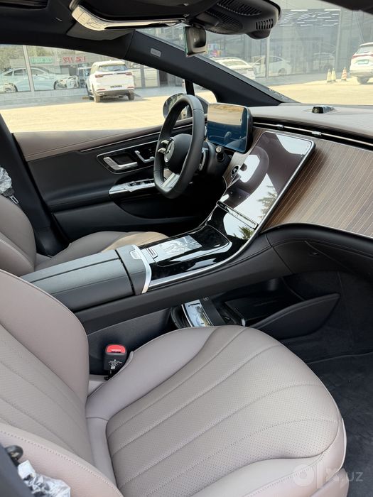 Mercedes Benz EQE 500 Amg Line 4 matic 2025