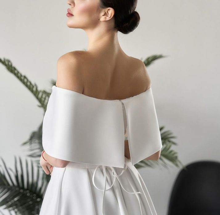 Свадебное платье 42-46 размер ТОРГ