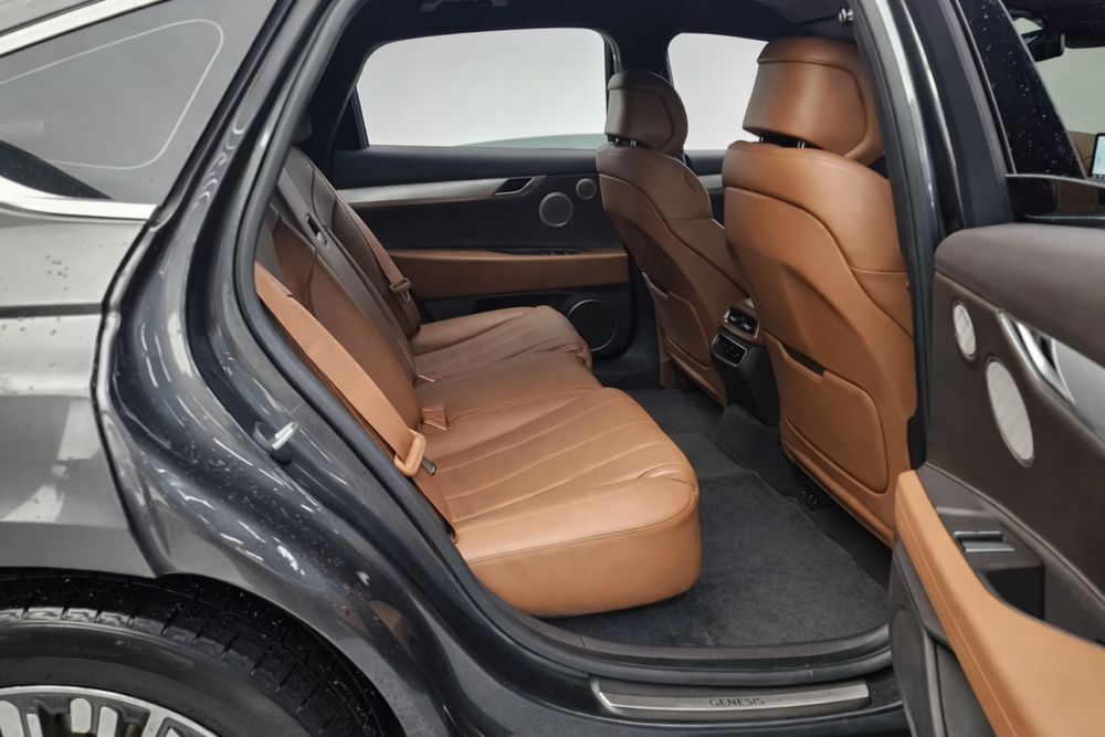 Genesis Electrified G80 e-AWD (elektromobil) 2023 год