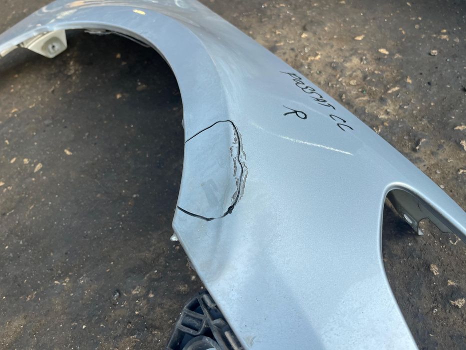 Предни калници за VW Passat CC със забележки