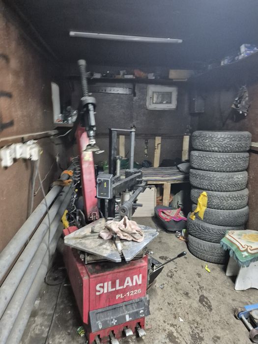 Продам шиномонтаж