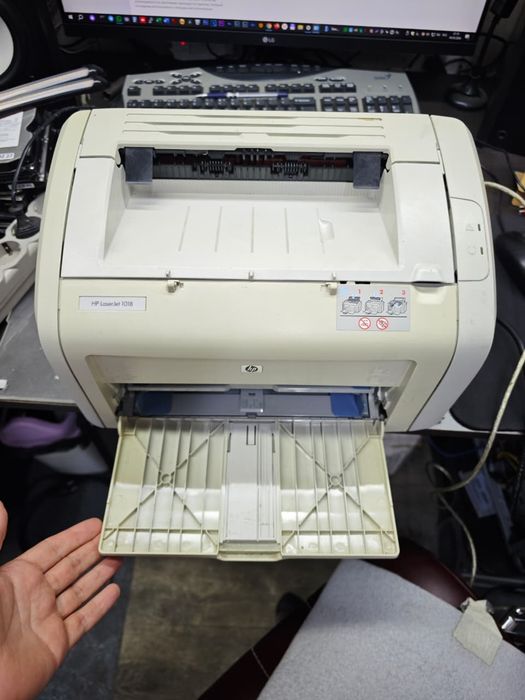 В продаже принтер HP 1018